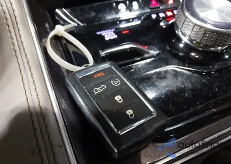 2023 Jeep Wagoneer Series I 4X4 z USA, uszkodzony, nr VIN 1C4SJVAP6PS561073